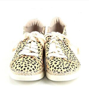 Nwot Dolce Vita Animal Print Sneakers Size 6 1/2